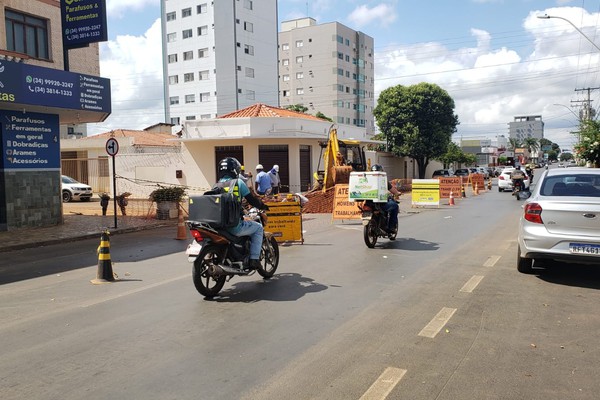 Atenção para mudanças no trânsito! Obras da Copasa deixam vias parcialmente interditadas