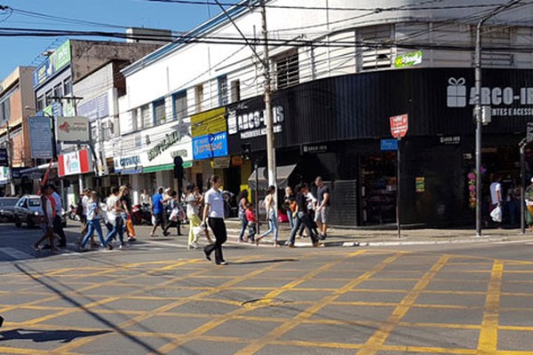 Funcionamento da Zona Azul no Centro de Patos de Minas é adiado para o mês de janeiro  