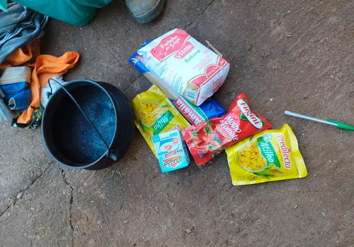 Empregado é preso por apropriação indébita de alimentos e faca do patrão em Presidente Olegário