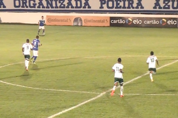 URT perde para o Luverdense no Zama Maciel e dá adeus à Copa do Brasil; veja os melhores momentos