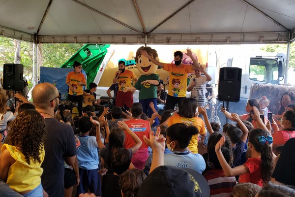 Com show e muita animação, Programa de Educação Ambiental é lançado no Parque do Mocambo