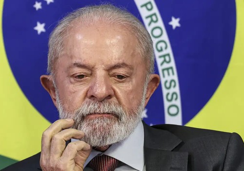 Lula critica atuação de Eduardo Bolsonaro nos EUA e defende cassação