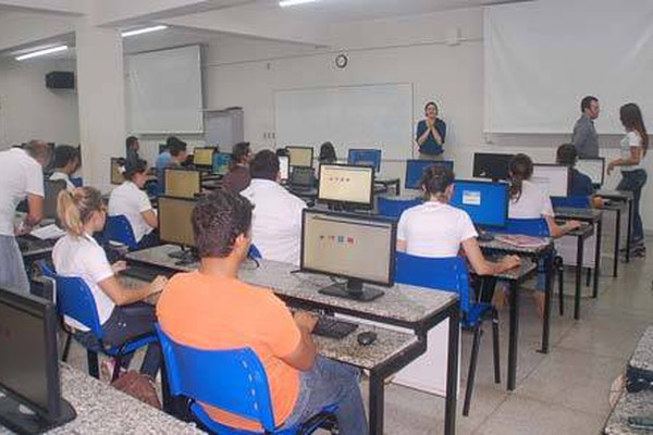 UNIPAM vai oferecer curso de inglês a R$20,00 em parceria com empresa americana