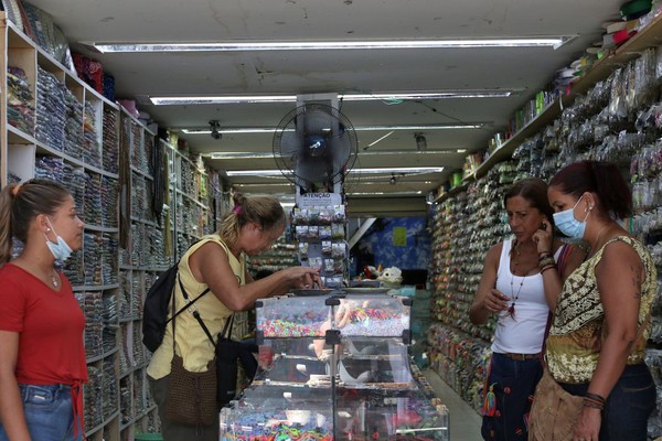 No Dia do Consumidor, Procon do Rio dá dicas para compras seguras