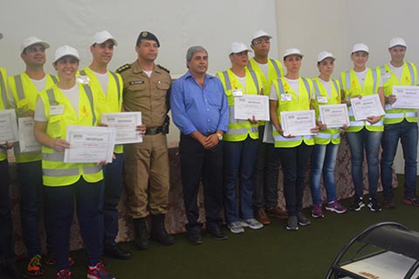 Agentes de Trânsito concluem curso e estão aptos para atuar nas ruas de Patos de Minas