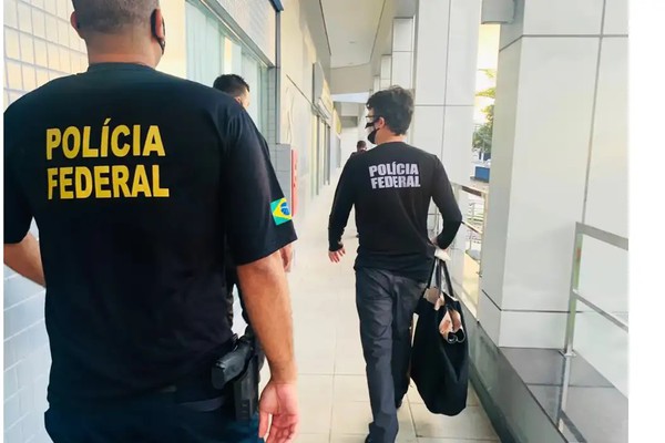 Oito pessoas continuam foragidas após megaoperação da Polícia Federal