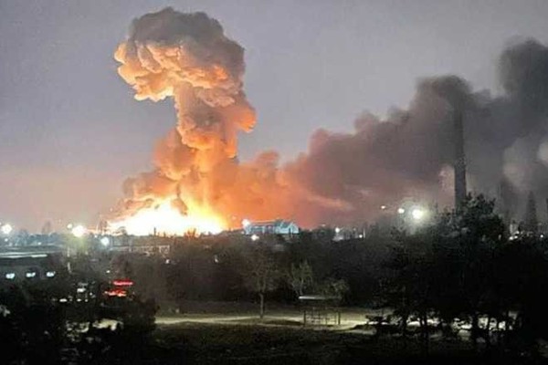 Bombardeio Russo à Ucrânia atinge alvos militares