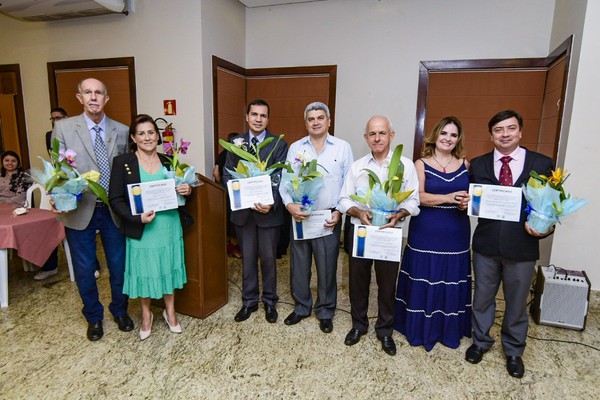 Conselho entrega Certificado de Empresa Cidadã aos doadores do Fundo da Infância e da Adolescência