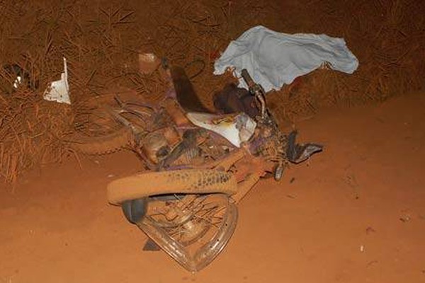 Motociclista morre ao bater de frente com caminhão na comunidade de Campo Bonito