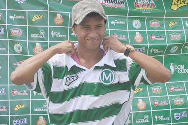 Diretoria do Mamoré apresenta Jouberth para a camisa 10 da equipe em 2012