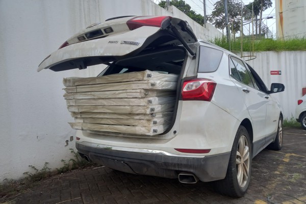 Polícia Civil prende suspeitos com placas solares adquiridas por meio de fraude bairro nobre de Uberlândia