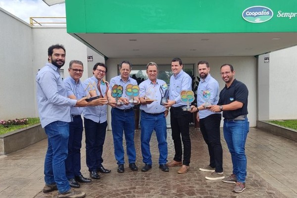 Coopatos comemora a conquista do Prêmio Ouro de Excelência em Gestão do Sistema OCB