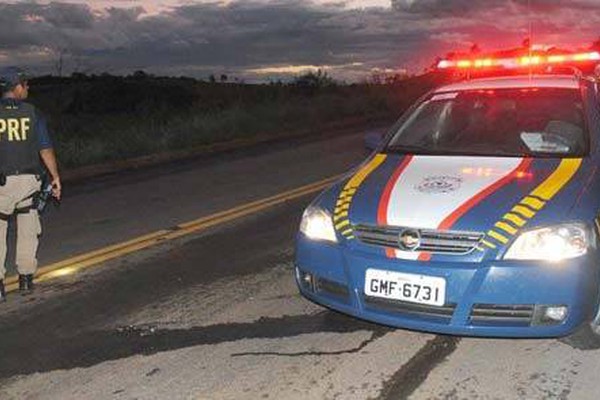 Ônibus de Brasília com destino a Patos de Minas são assaltados na BR 040