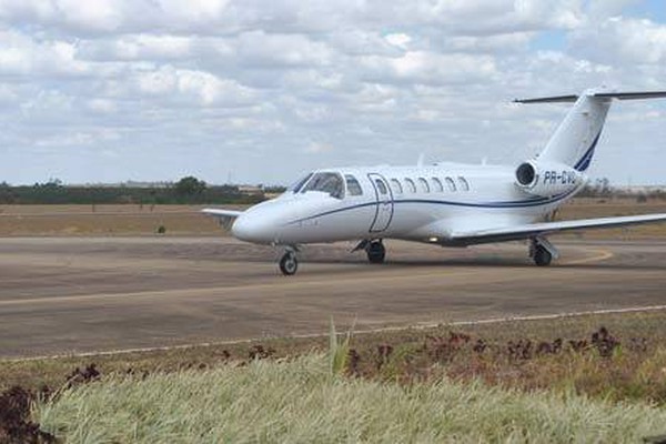 Situação do Aeroporto continua indefinida e empresa área interrompe voos hoje