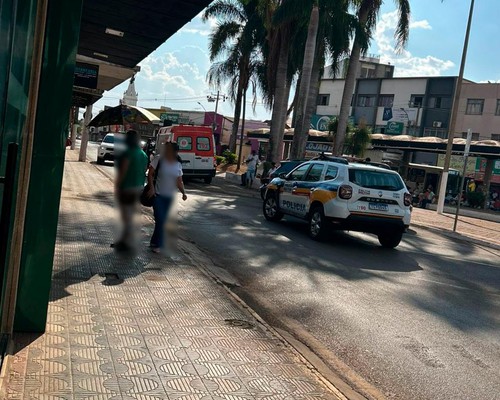 Homem é esfaqueado nas costas após ser cobrado por dívida, em Patos de Minas; suspeito foi preso