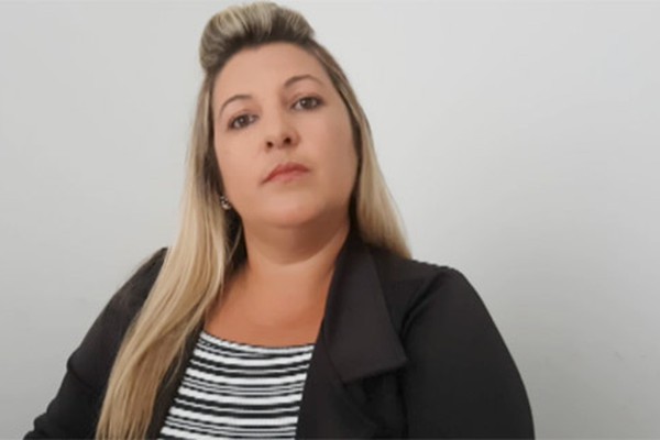 Advogada garante na justiça sobrevivência da própria mãe com a polêmica fosfoetanolamina