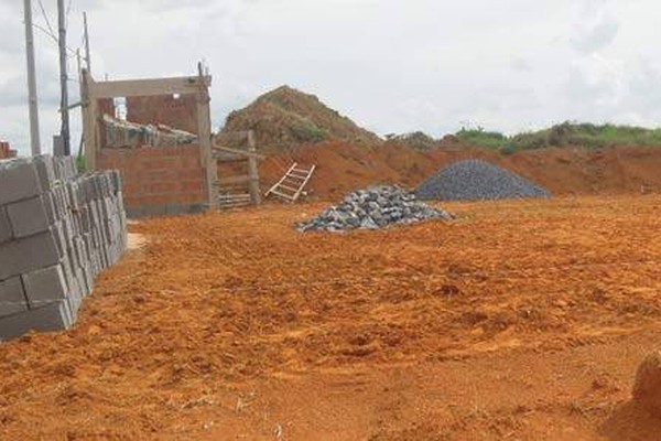 Novo Ecoponto começa a ser construído para solucionar o problema dos pneus