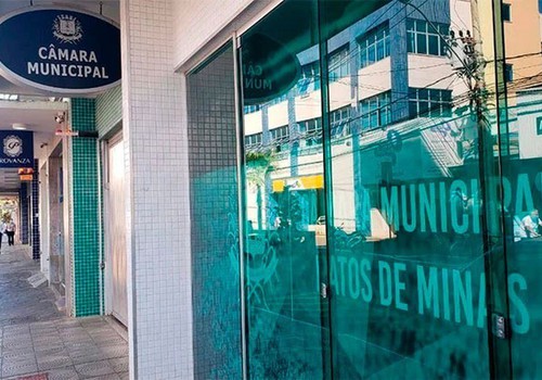 Câmara Municipal de Patos de Minas abre vagas para diversos cargos; veja o edital