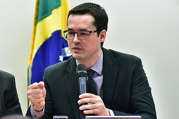 Em decisão unânime, TSE cassa mandato do deputado Deltan Dallagnol