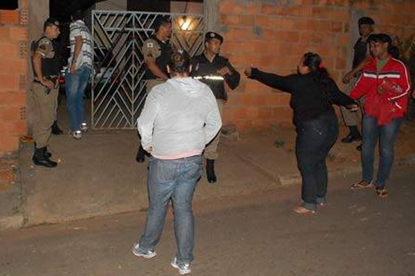 Atirador abre fogo no Novo Sorriso, mata um jovem e deixa outro gravemente ferido