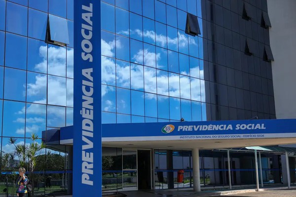 PF cumpre em Sergipe mandados contra suspeitos de fraude no INSS
