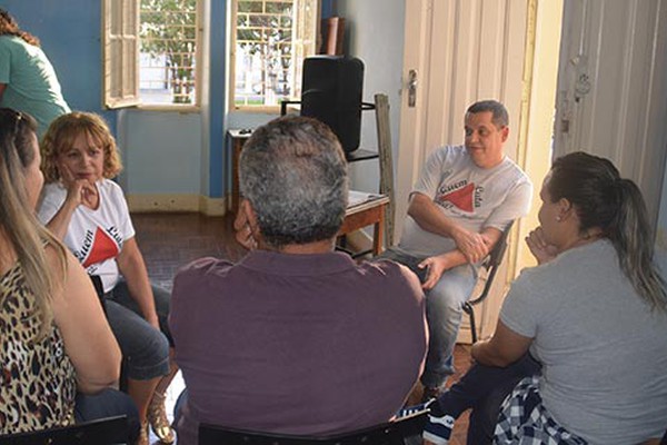 Greve dos professores chega ao fim e aulas nas escolas estaduais retornarão amanhã