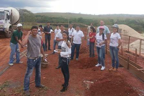 Curso de Engenharia Civil da FPM faz parceria e realiza visita técnica