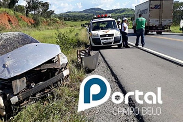 Uma pessoa morre e duas ficam feridas após capotamento próximo a Campo Belo na BR-354, 