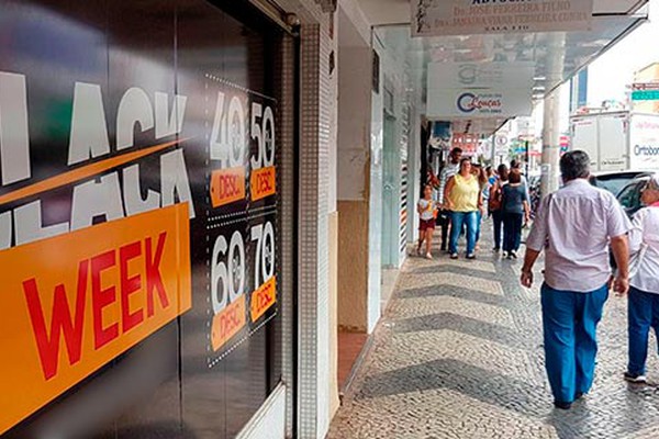 Planejamento e pesquisa de preços na BlackFriday podem evitar prejuízos da “BlackFraude”