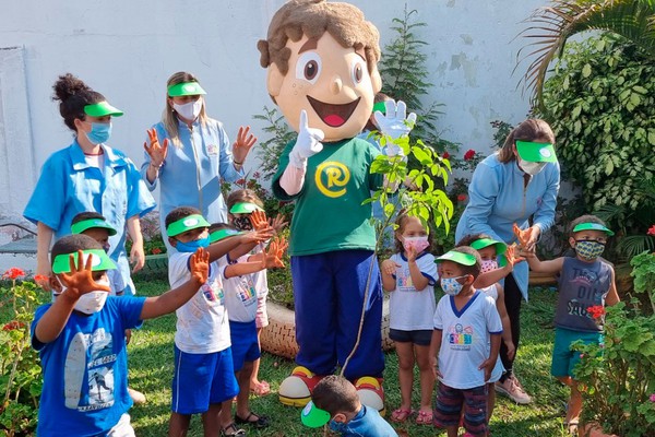 Conserbras prepara projeto e mascote que deverão incentivar a reciclagem e o descarte correto do lixo