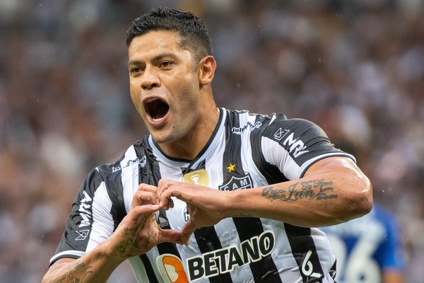 Com conquista do Campeonato Mineiro, Hulk chega ao 5º título pelo Galo e admite que cogitou rescindir com clube