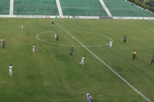 Mamoré leva dois gols no início do jogo, mas vira sobre o Araxá e evita rebaixamento; Veja os gols