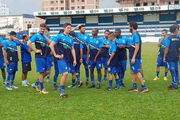 Diretoria da URT agenda série de amistosos e confirma clássico contra o rival Mamoré