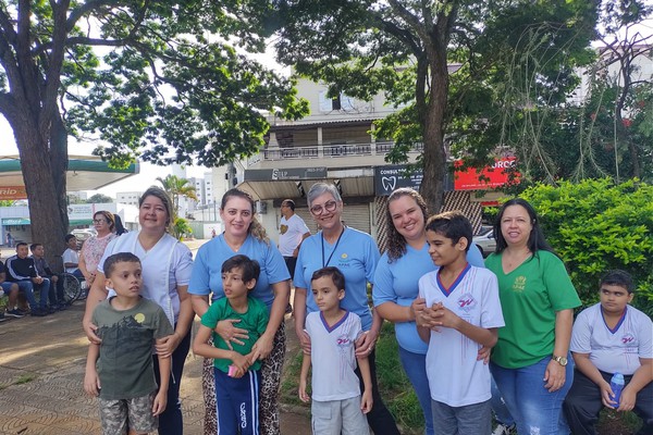 Com várias atividades, APAE comemora dia internacional da pessoa com Síndrome de Down em Patos de Minas