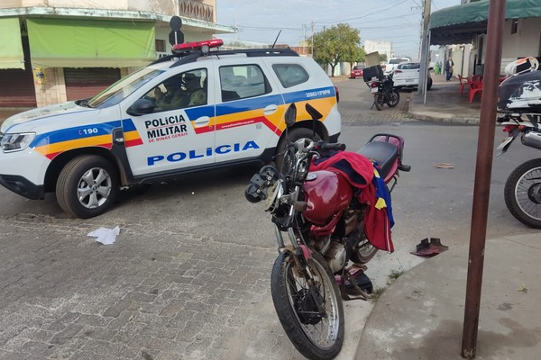 Avanço de parada no bairro Cristo redentor termina com acidente e três pessoas no hospital