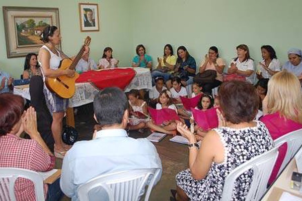 Conselho dos Direitos das Crianças e Adolescentes homenageia autoridades