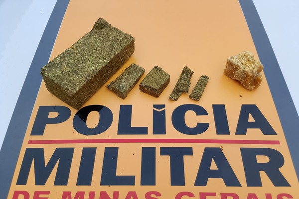 Passageiro contrata motociclista para transportar drogas e acaba preso na BR352, em Coromandel