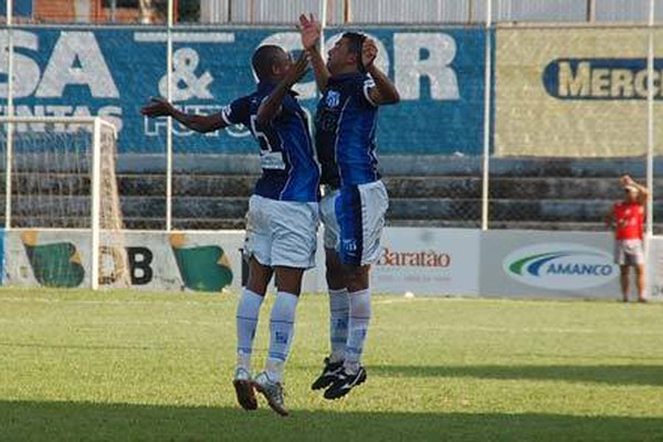 URT sofre no primeiro tempo, mas estreia com vitória diante do Uberlândia