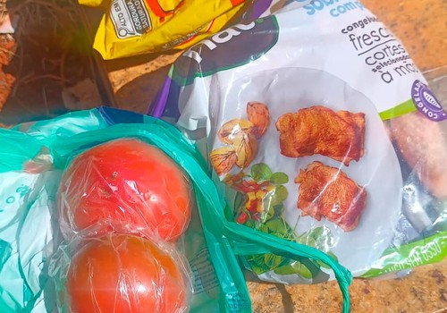 Homem furta alimentos da própria irmã para trocar por drogas e acaba preso em Patos de Minas
