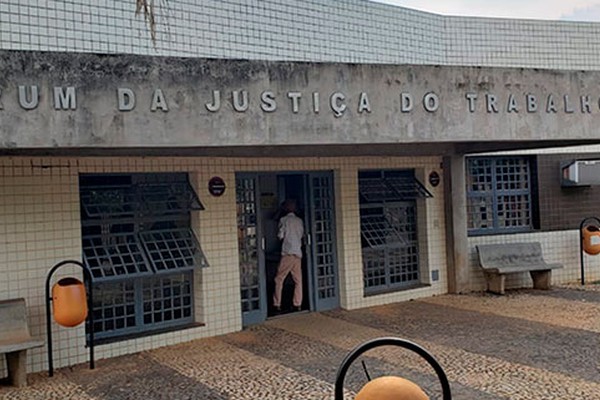 Justiça do Trabalho volta a funcionar em prédio que havia sido interditado pela Defesa Civil