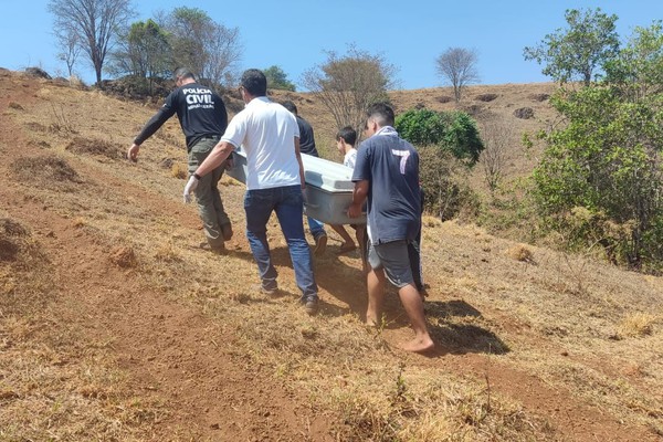 Jovem conhecido como "Gaya" é encontrado morto em grota no bairro Alto da Serra