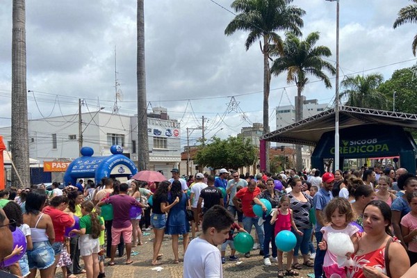 Mais que diversão, Mês das Crianças do Sicoob Credicopa vai destinar dinheiro para entidades