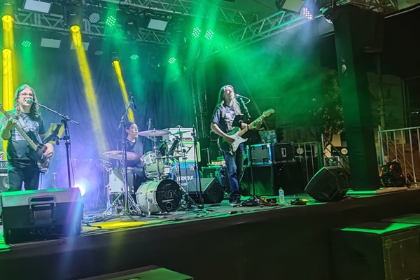 Banda Hat Trick conversa com o Patos Hoje sobre paixão pelo rock; ao vivo