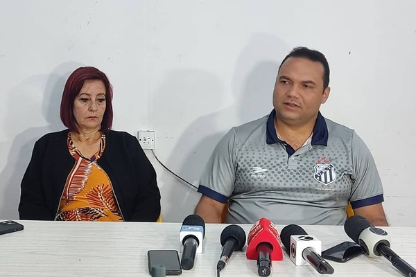 Em coletiva, presidente da URT detalha caso de jogador baleado e diz que clube está dando toda assistência