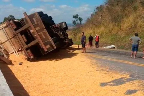 Caminhoneiro grava acidente com óbito quando criticava em vídeo trecho da BR262