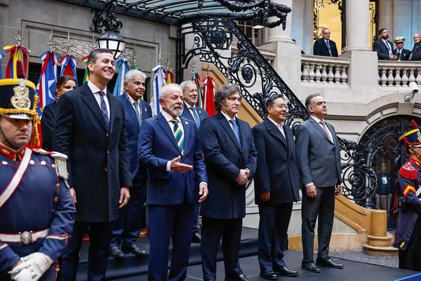 Brasil assume Mercosul com proposta de mais integração regional