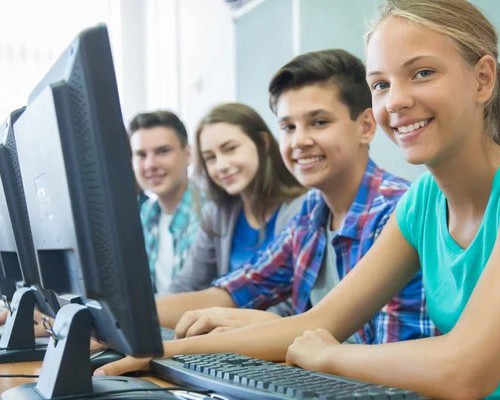 Último dia de pré-inscrição para novas turmas de cursos de informática do Promam 5;0