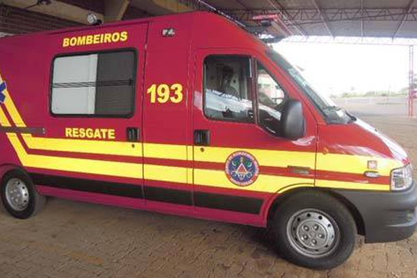 Veículo adquirido com recurso da Taxa de Incêndio reforça a Companhia de Bombeiros