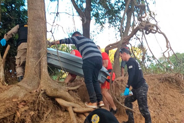 Bombeiros encontram corpo boiando nas águas do Rio Paranaíba, em Patos de Minas