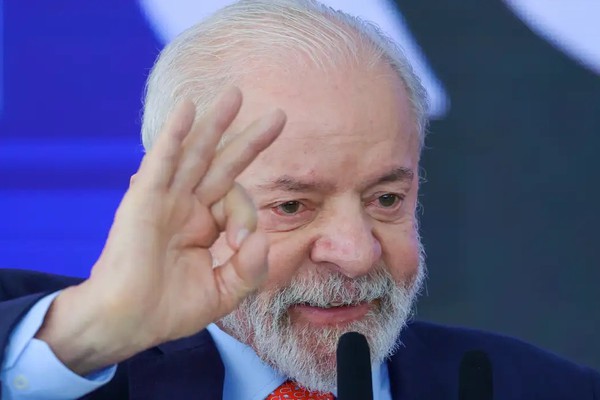 “Estou vivo”, diz Lula sobre plano de assassinato